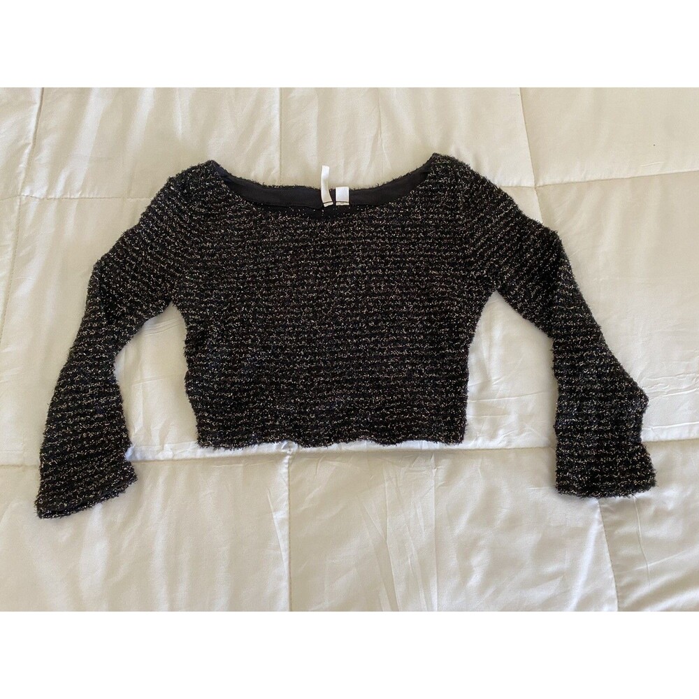 Womens Frenchi black w gold pullover crop sweater long sleeve  SZ S